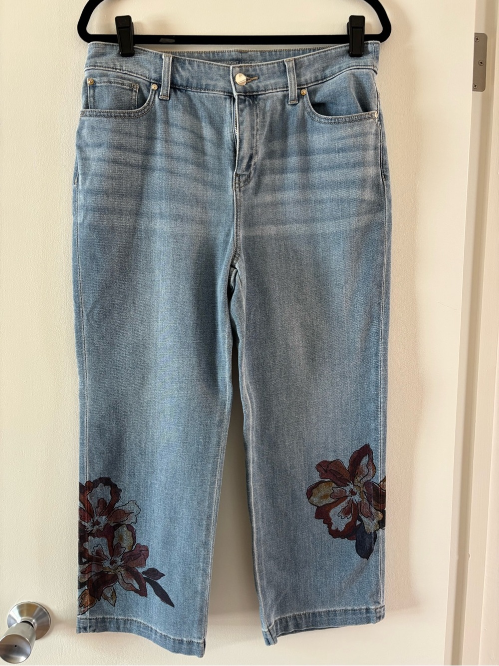 Chico's Light Blue Cropped Jeans